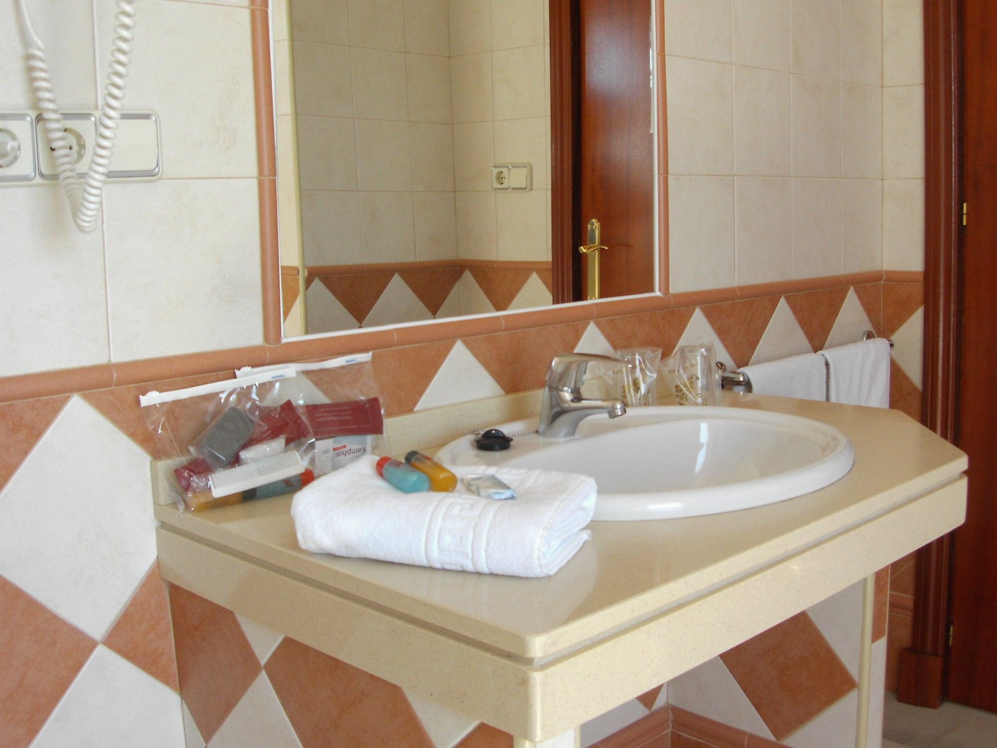 Hotel El Convento Arcos de la Frontera Bilik gambar